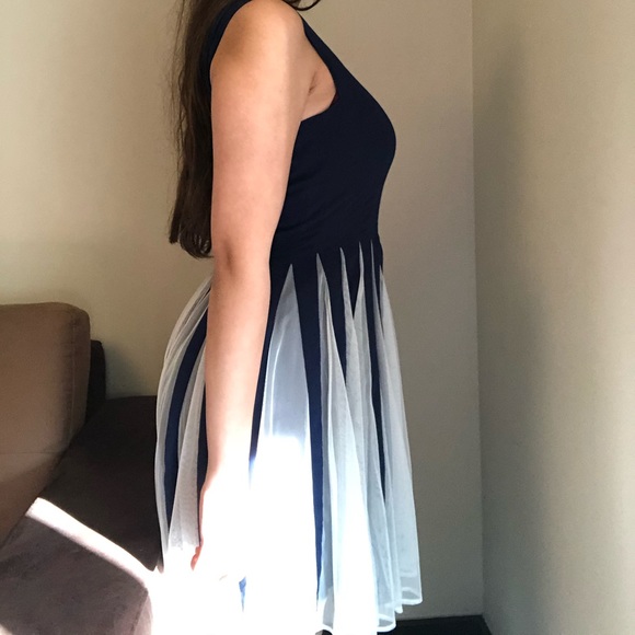 Asos semi formal dress - Picture 2 of 2